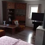 In - Balaton 18124 度假居 Balatonberény