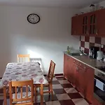 In - Balaton 18124 Balatonberény