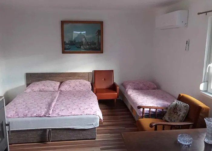 In - Balaton 18124 Vakantiehuis *